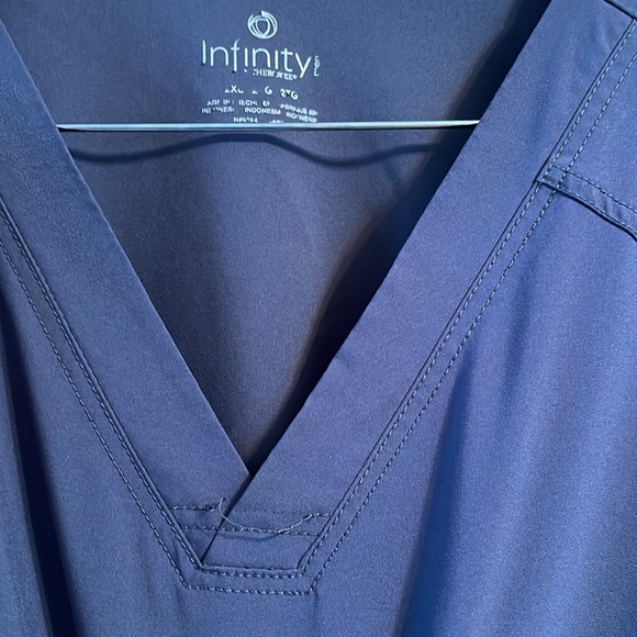 Bundle of three Cherokee infinity tops. - Picture 3 of 8